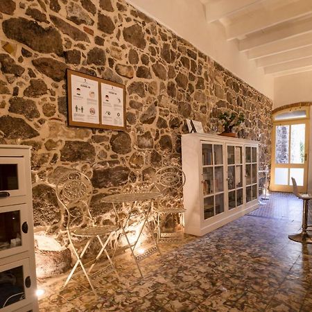 Domo Sa Barra Bed & Breakfast SantʼAntìoco Exterior foto