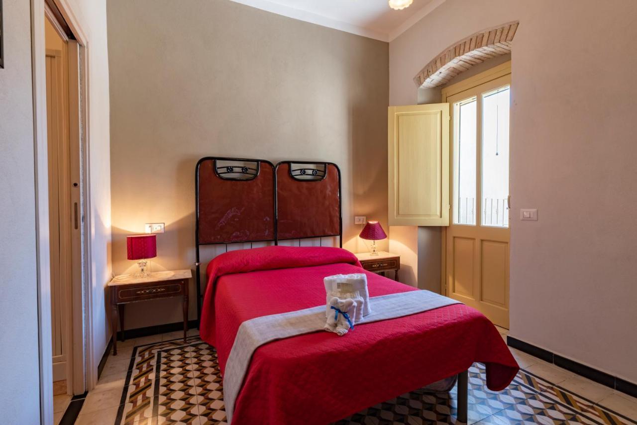 Domo Sa Barra Bed & Breakfast SantʼAntìoco Exterior foto